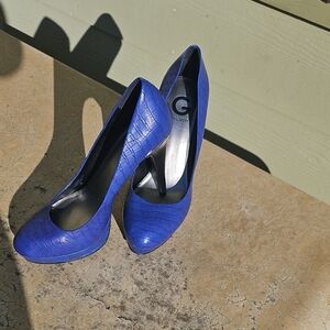 Guess Croc-Embossed Cobalt Blue High Heel Pumps